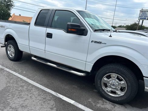 Used 2011 Ford F150 XLT w/ XLT Convenience Pkg AWD/4WD image 2