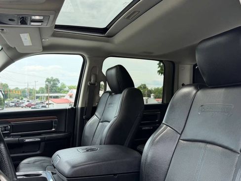 Used 2018 RAM 3500 Laramie AWD/4WD image 23