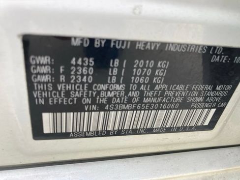 Used 2014 Subaru Legacy 2.5i Premium w/ Moonroof Package & Eyesight AWD/4WD image 12