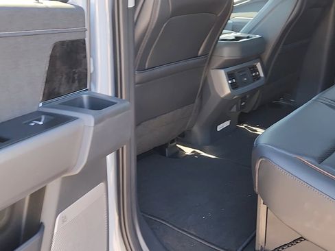 New 2026 Ford F250 Lariat w/ Black Appearance Package image 23