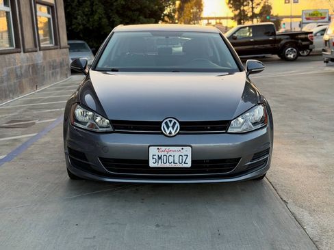 Used 2015 Volkswagen Golf Launch Edition FWD image 3