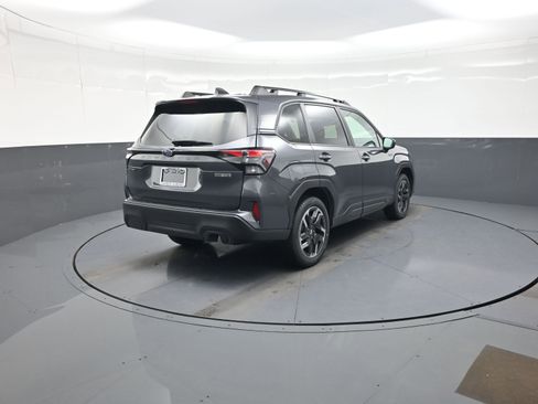 New 2026 Subaru Forester Premium AWD/4WD image 3