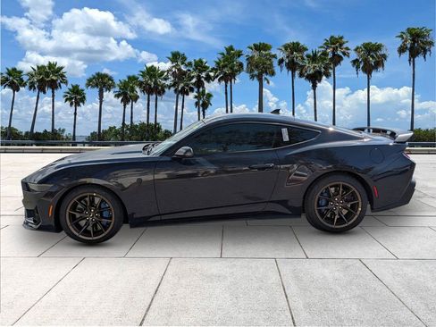 New 2026 Ford Mustang Dark Horse image 4