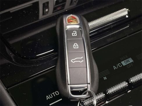 New 2026 Porsche Cayenne S image 36