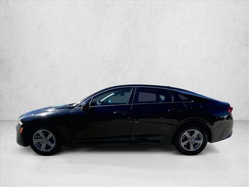 Used 2022 Kia K5 LX FWD image 6
