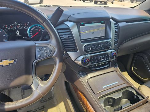 Used 2016 Chevrolet Tahoe LTZ AWD/4WD image 20