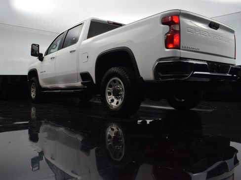 Used 2023 Chevrolet Silverado 2500 LT w/ Convenience Package image 20