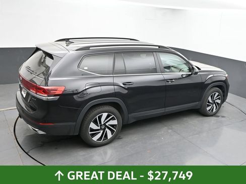 Used 2024 Volkswagen Atlas SE AWD/4WD image 41