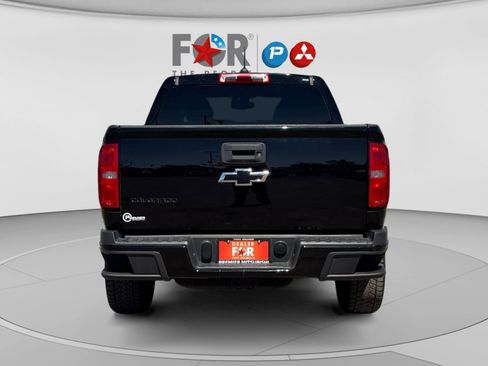 Used 2019 Chevrolet Colorado LT w/ Colorado RST Special Edition RWD image 4