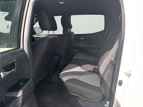 Used 2023 Toyota Tacoma TRD Off-Road image 26