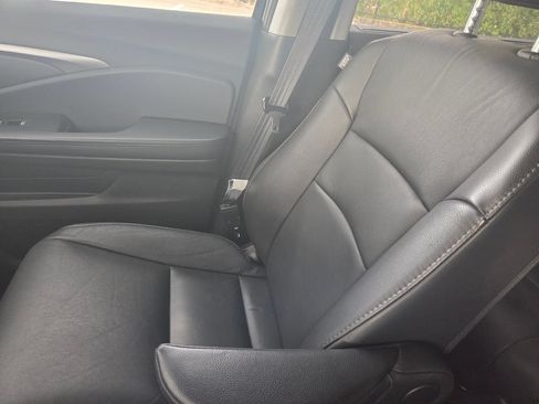 Used 2021 Honda Pilot EX-L image 19