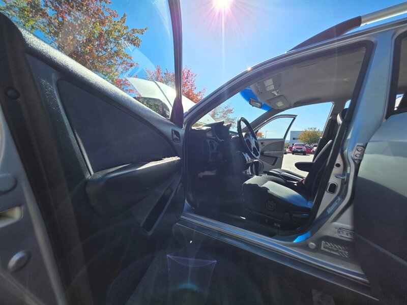 Used 2006 Mitsubishi Outlander LS AWD/4WD image 36
