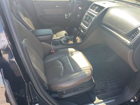 Used 2016 GMC Acadia SLT w/ Open Road Package image 5
