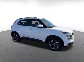 Used 2026 Hyundai Venue SEL FWD video 2