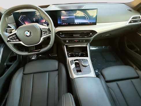 Used 2025 BMW 330i Sedan image 16
