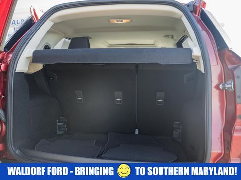 Used 2020 Ford EcoSport SE w/ SE Convenience Package image 10