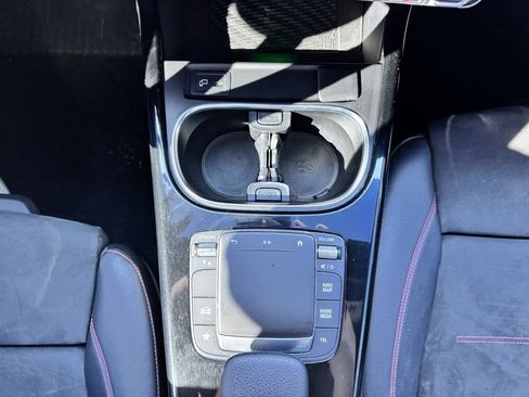 Used 2021 Mercedes-Benz A 220 image 15