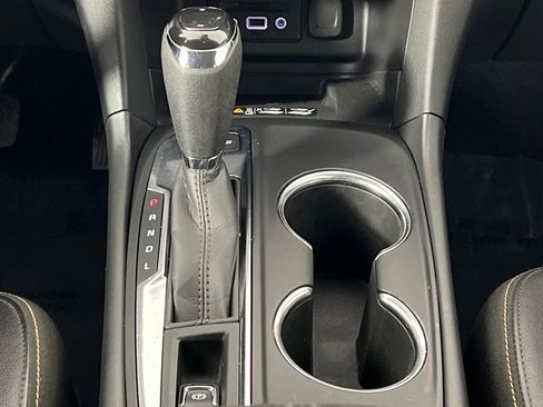 Used 2020 Chevrolet Equinox Premier image 13