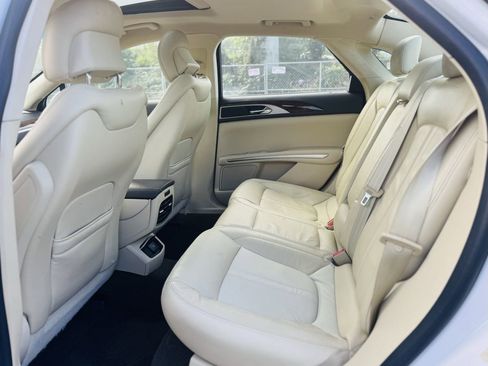 Used 2014 Lincoln MKZ Hybrid image 24