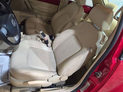 Used 2009 Volkswagen Beetle S FWD image 13