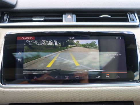 Used 2018 Land Rover Range Rover Velar R-Dynamic SE image 38