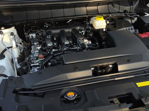 New 2026 Nissan Pathfinder SL FWD image 14
