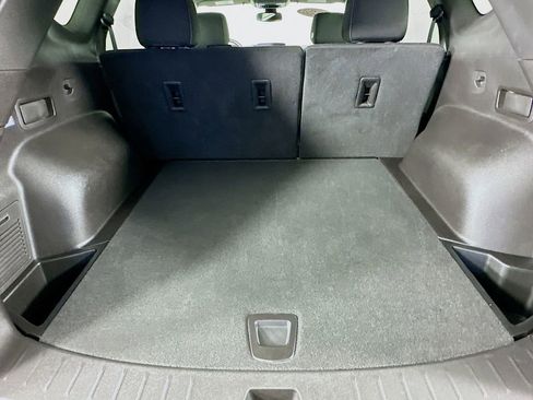 Used 2024 Chevrolet Blazer LT w/ Convenience Package image 33