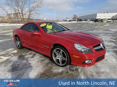 Used 2011 Mercedes-Benz SL 550 image 6