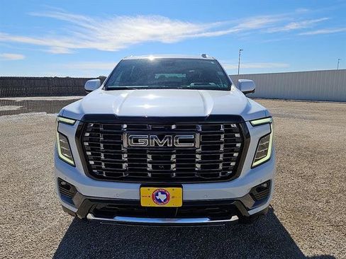 New 2026 GMC Yukon XL Denali Ultimate w/ LPO, Floor Liner Package image 8