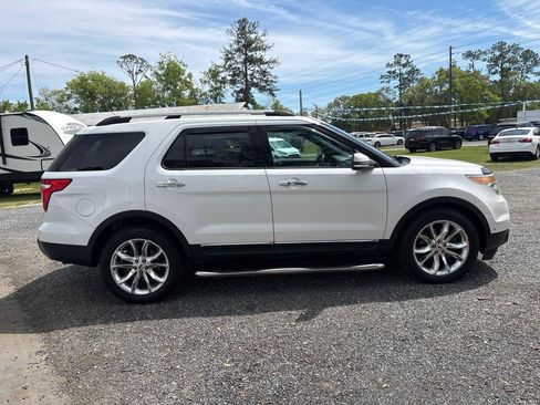 Used 2014 Ford Explorer Limited w/ Equipment Group 302A AWD/4WD image 3