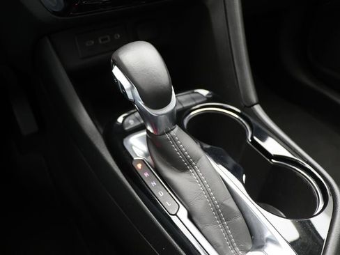 Used 2020 Buick Encore GX Select image 26