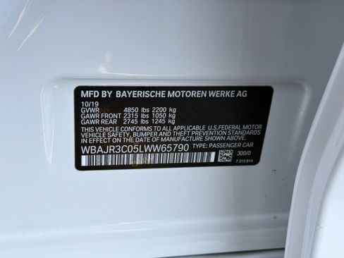 Used 2020 BMW 530i w/ Convenience Package image 39