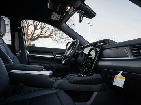 New 2026 GMC Terrain Elevation w/ Elevation Premium Package image 11