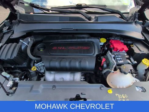 Used 2021 Jeep Compass Latitude w/ Convenience Group AWD/4WD image 27