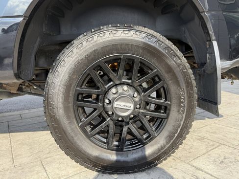 Used 2021 Ford F250 Lariat image 31