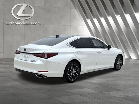 Certified 2025 Lexus ES 350 w/ Premium Package FWD image 6