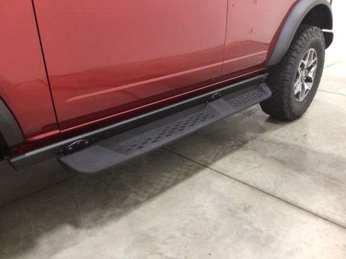 New 2025 Ford Bronco Badlands image 8