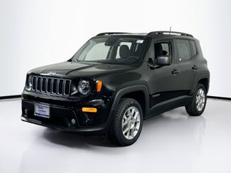 Used 2022 Jeep Renegade Latitude w/ Convenience Group image 1