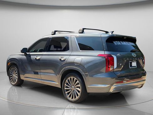 Used 2024 Hyundai Palisade Calligraphy FWD image 6