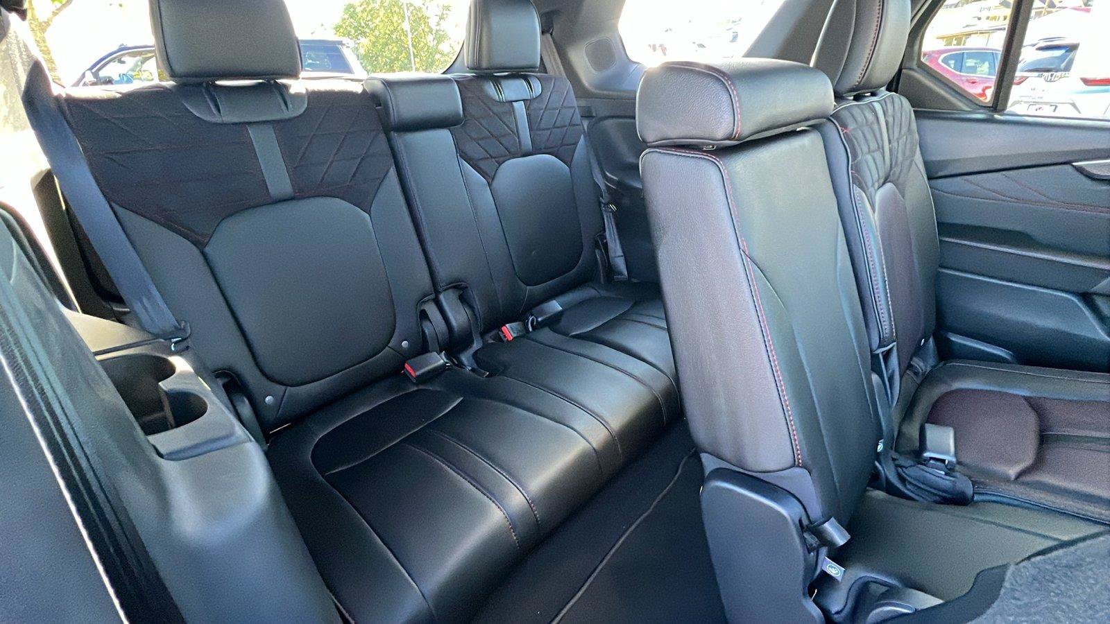 New 2026 Honda Pilot Black Edition image 16