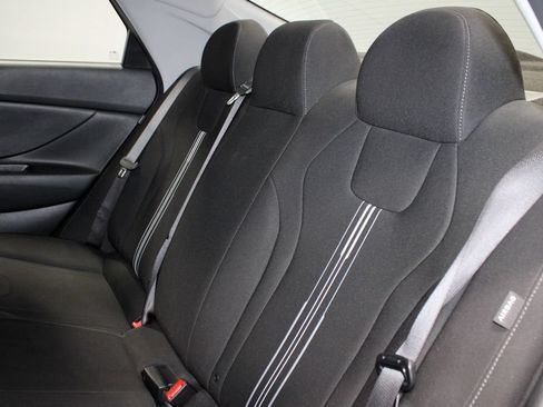 Used 2024 Hyundai Elantra SEL FWD image 23