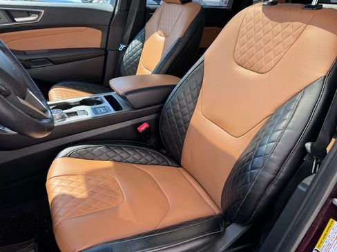 Used 2024 Ford Edge Titanium w/ Titanium Elite Package image 8