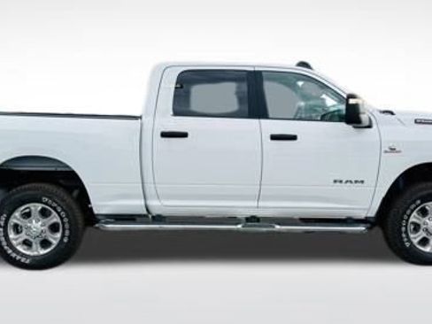 Used 2025 RAM 2500 Big Horn image 7