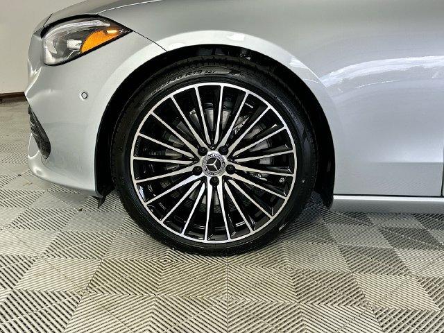 Used 2026 Mercedes-Benz C 300 4MATIC Sedan image 29