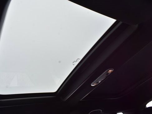 Used 2019 MINI Cooper S image 34