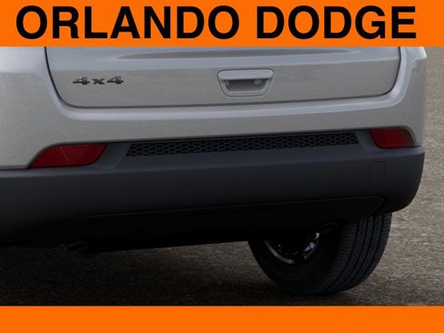 New 2026 Jeep Compass Latitude AWD/4WD image 13