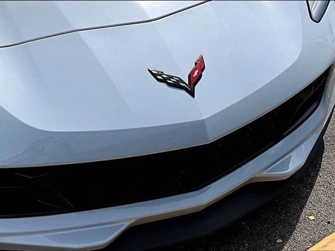Used 2019 Chevrolet Corvette Grand Sport w/ Z07 Performance Package RWD image 29