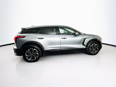 Used 2024 Chevrolet Blazer EV LT AWD/4WD image 10