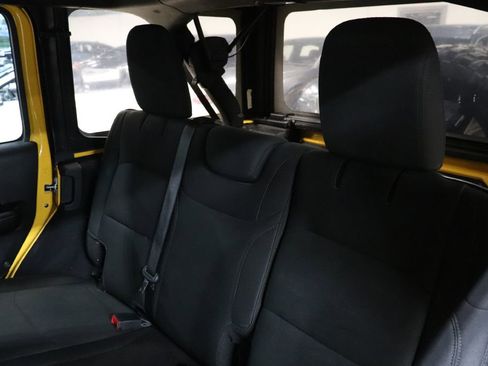 Used 2019 Jeep Wrangler Unlimited Sport S image 15