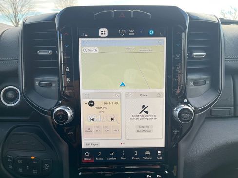 Used 2022 RAM 1500 Rebel w/ G/T Package image 17